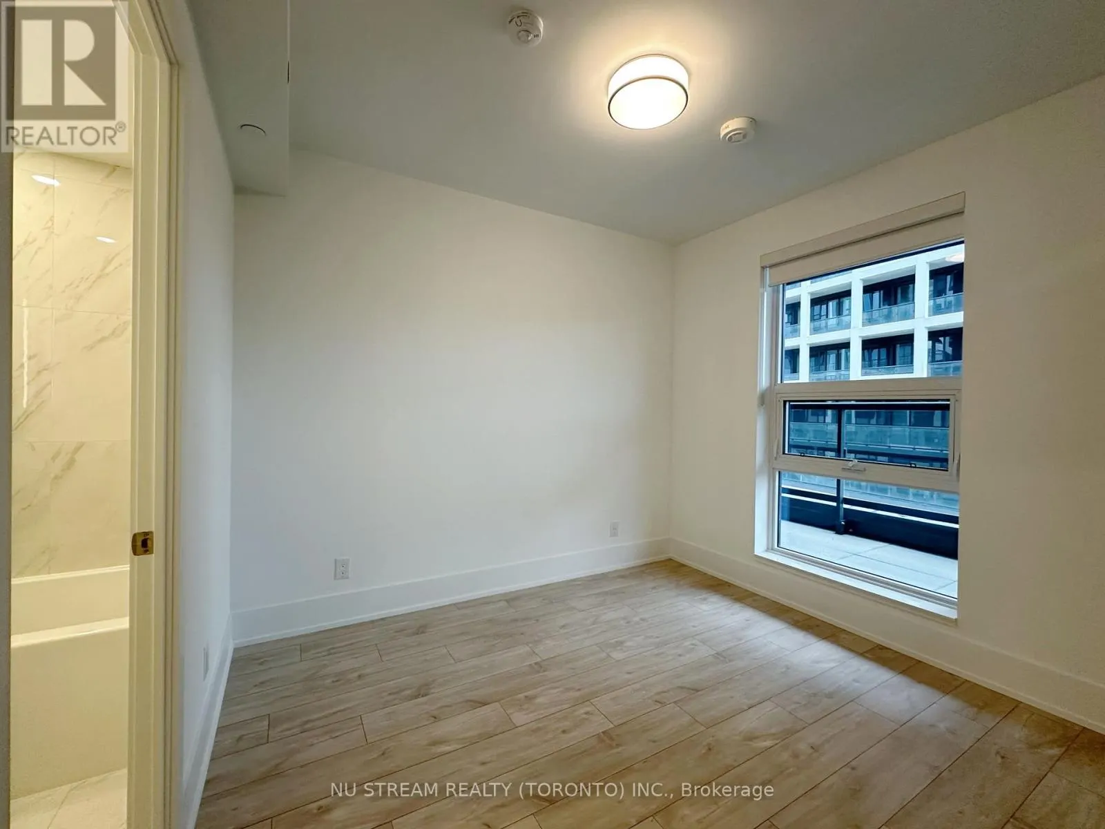 803 - 115 DENISON AVENUE