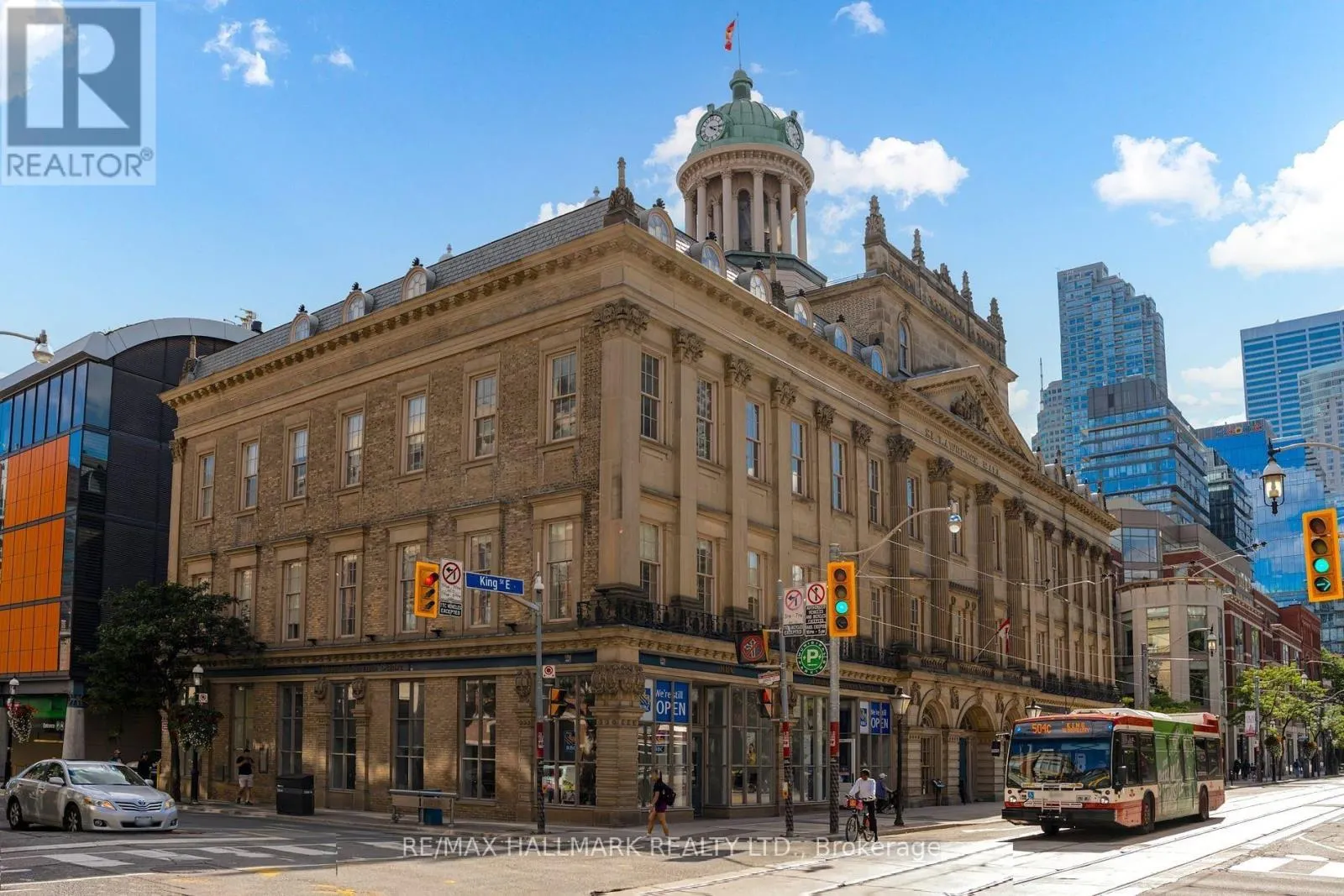 216 - 92 KING STREET E