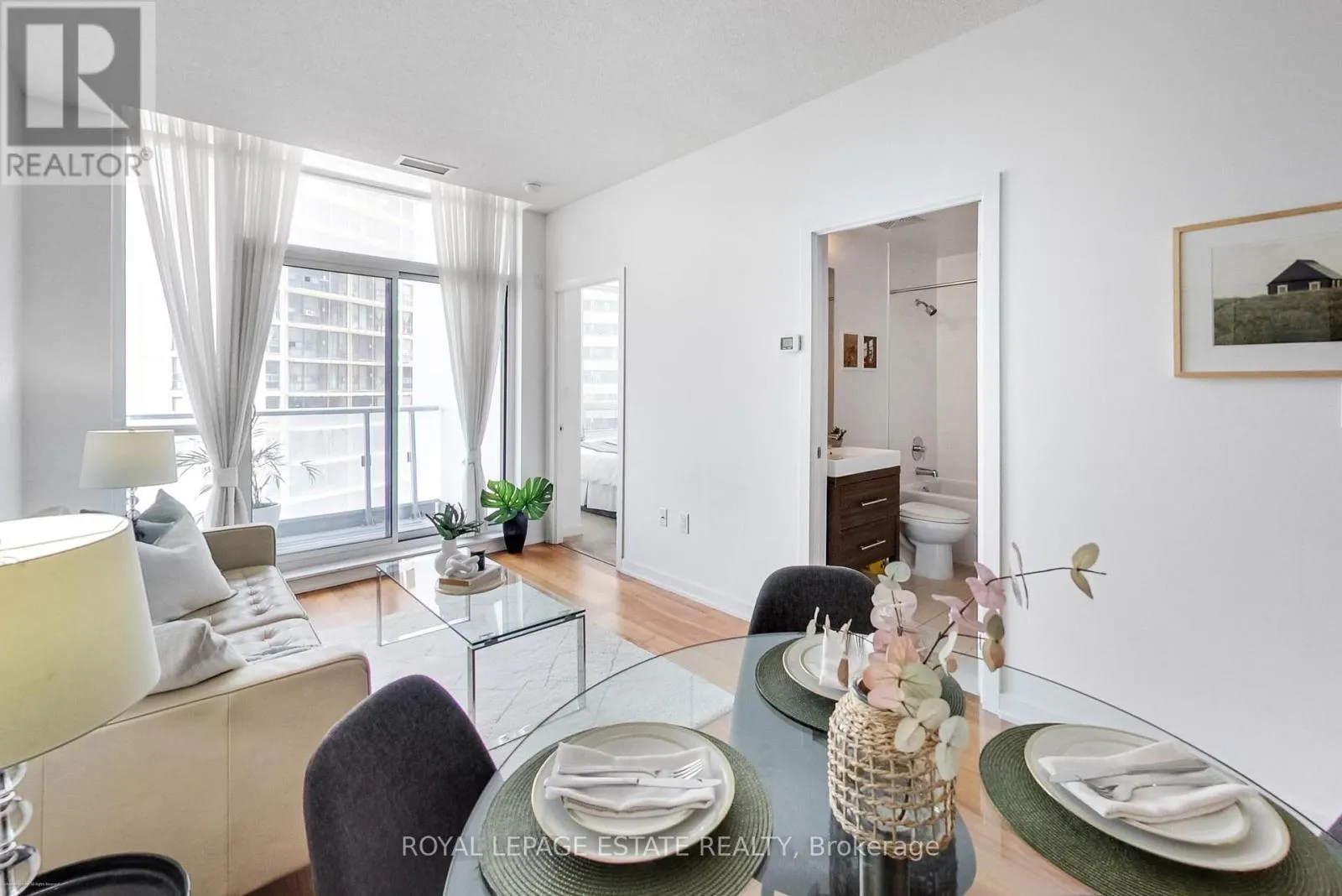 501 - 70 FOREST MANOR ROAD