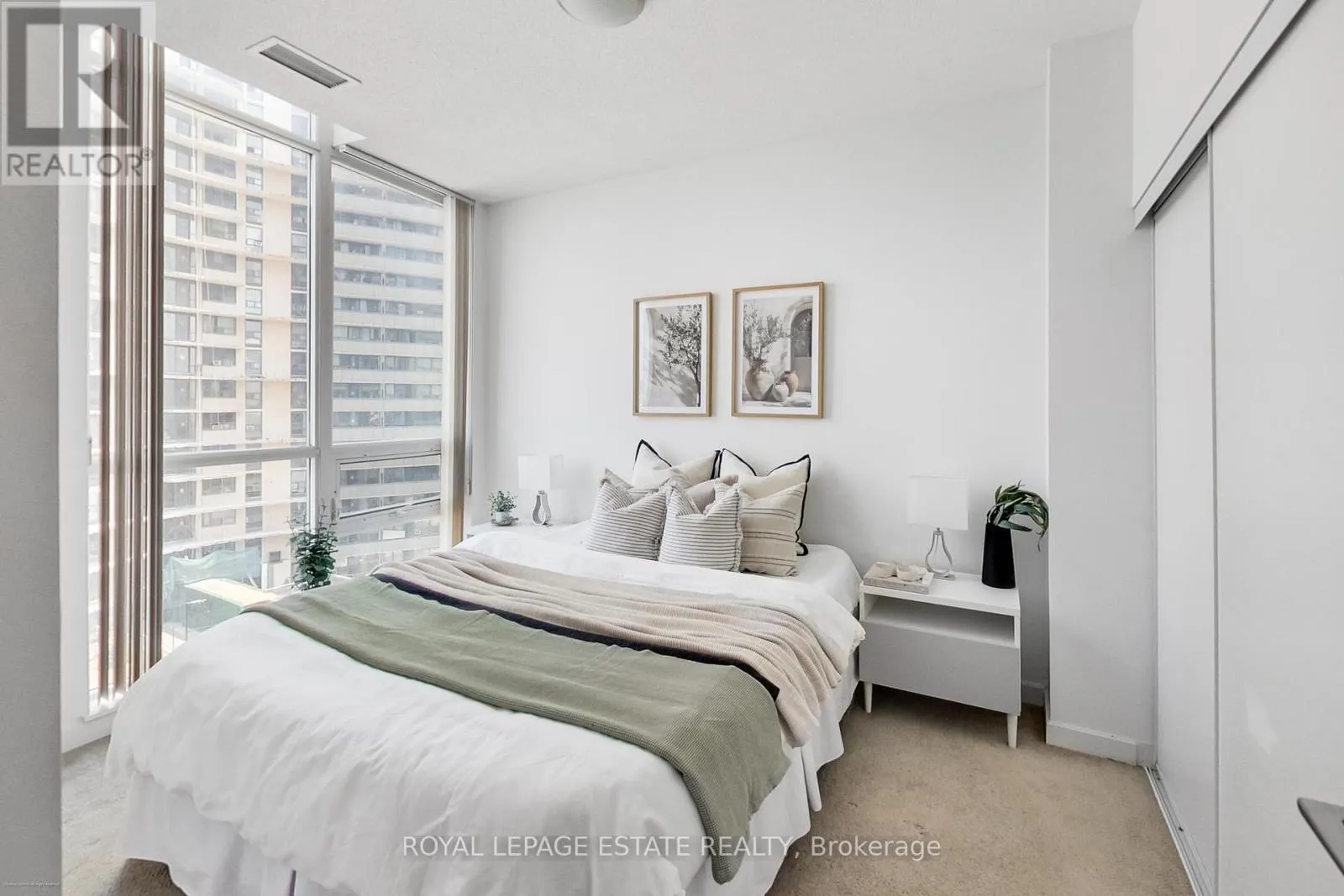 501 - 70 FOREST MANOR ROAD