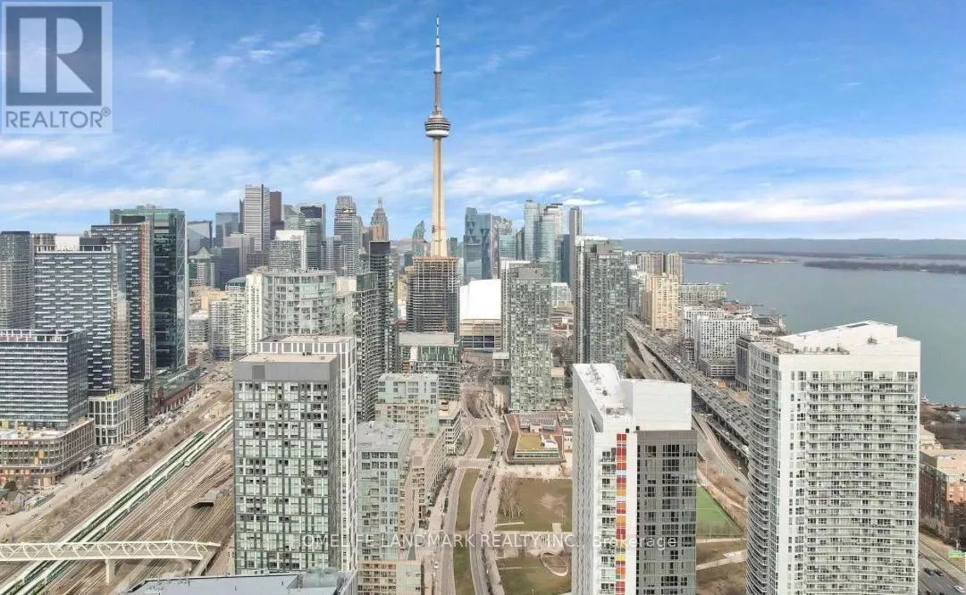 1110 - 19 BATHURST STREET