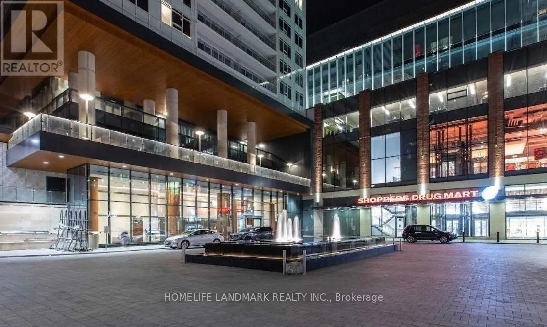 1110 - 19 BATHURST STREET