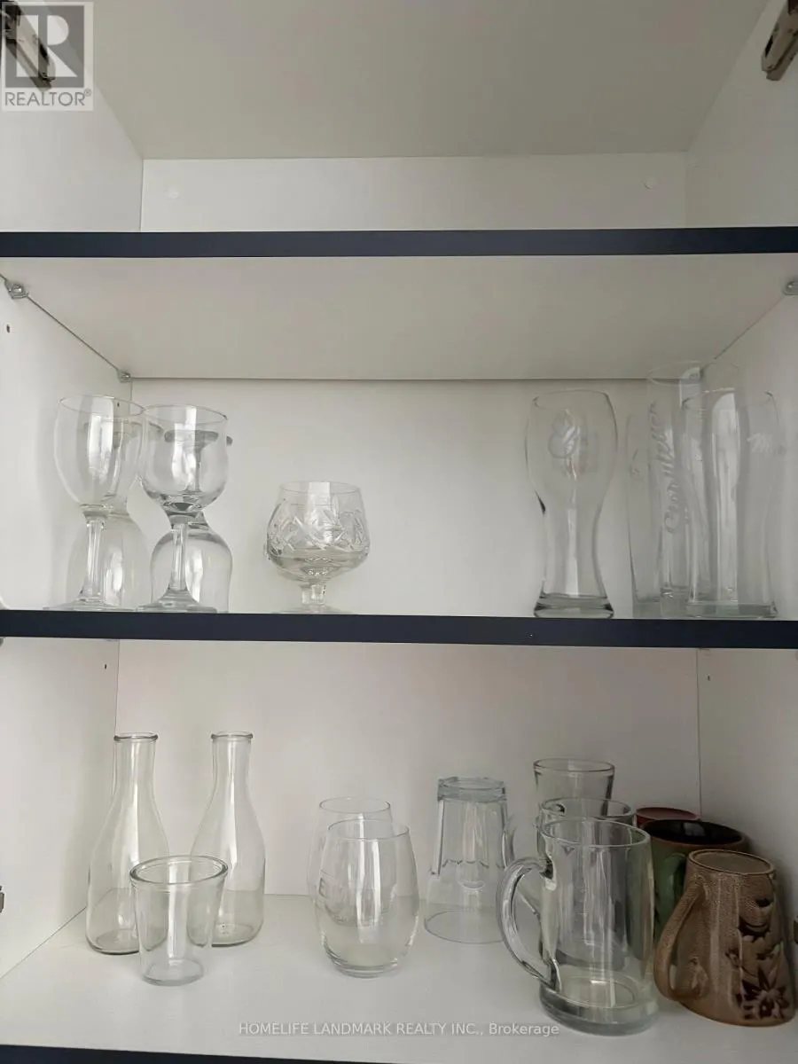 912 - 480 FRONT STREET