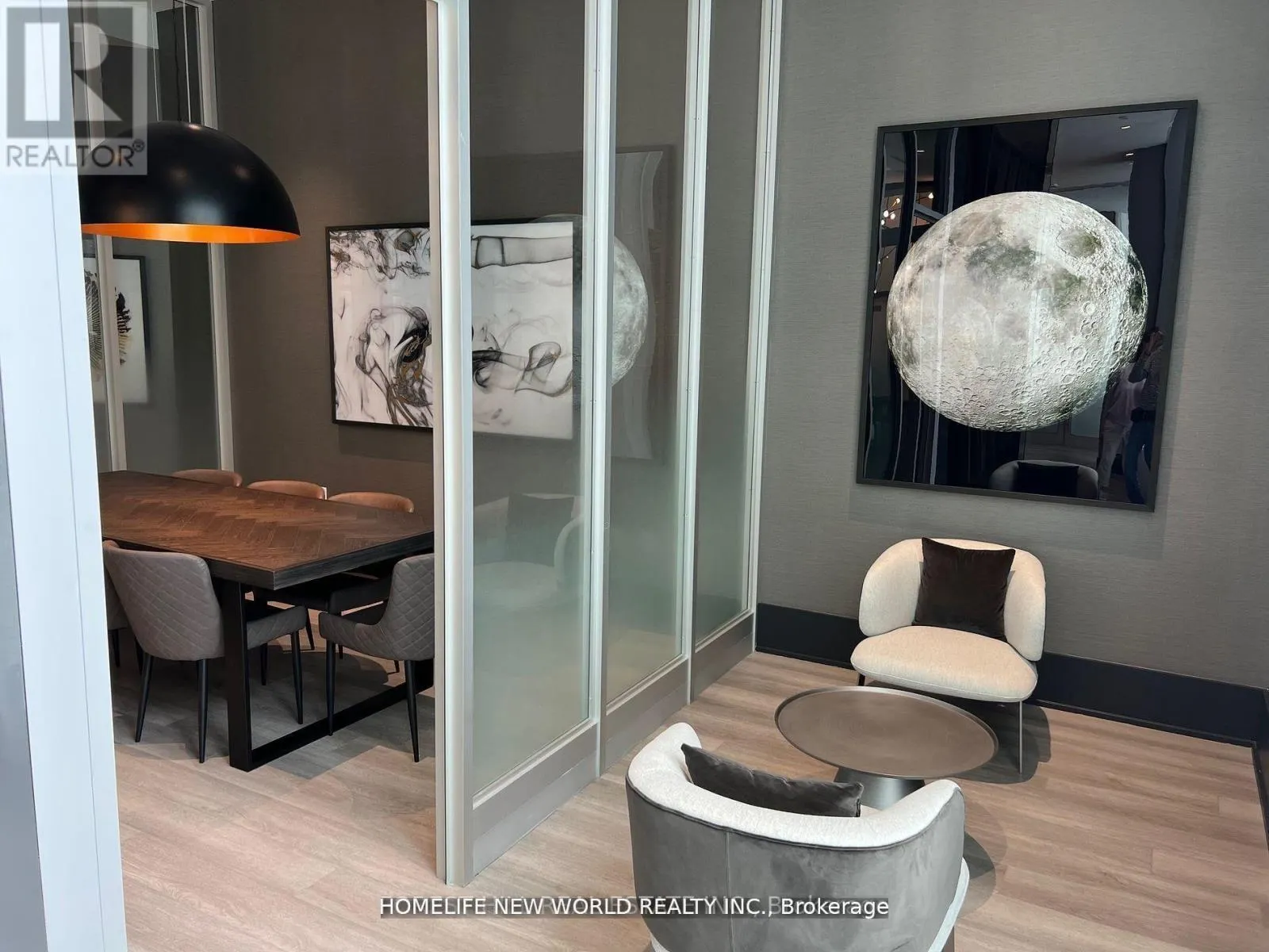 716 - 250 LAWRENCE AVENUE W