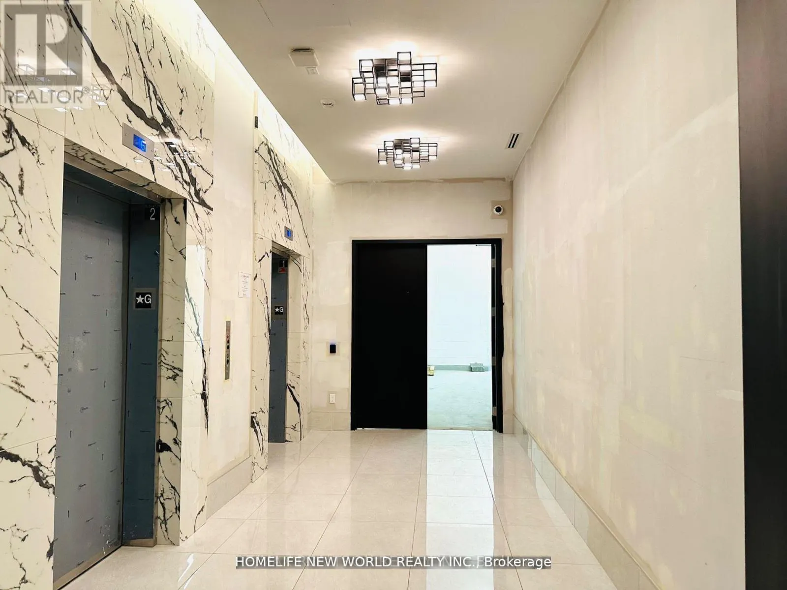 716 - 250 LAWRENCE AVENUE W