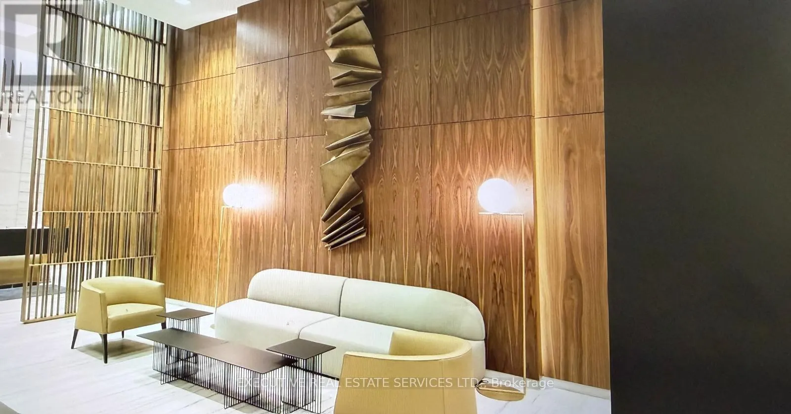 5003 - 8 EGLINTON AVENUE E