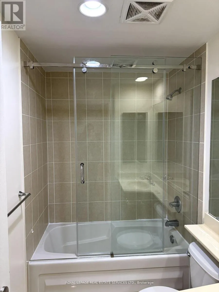 402 - 319 MERTON STREET