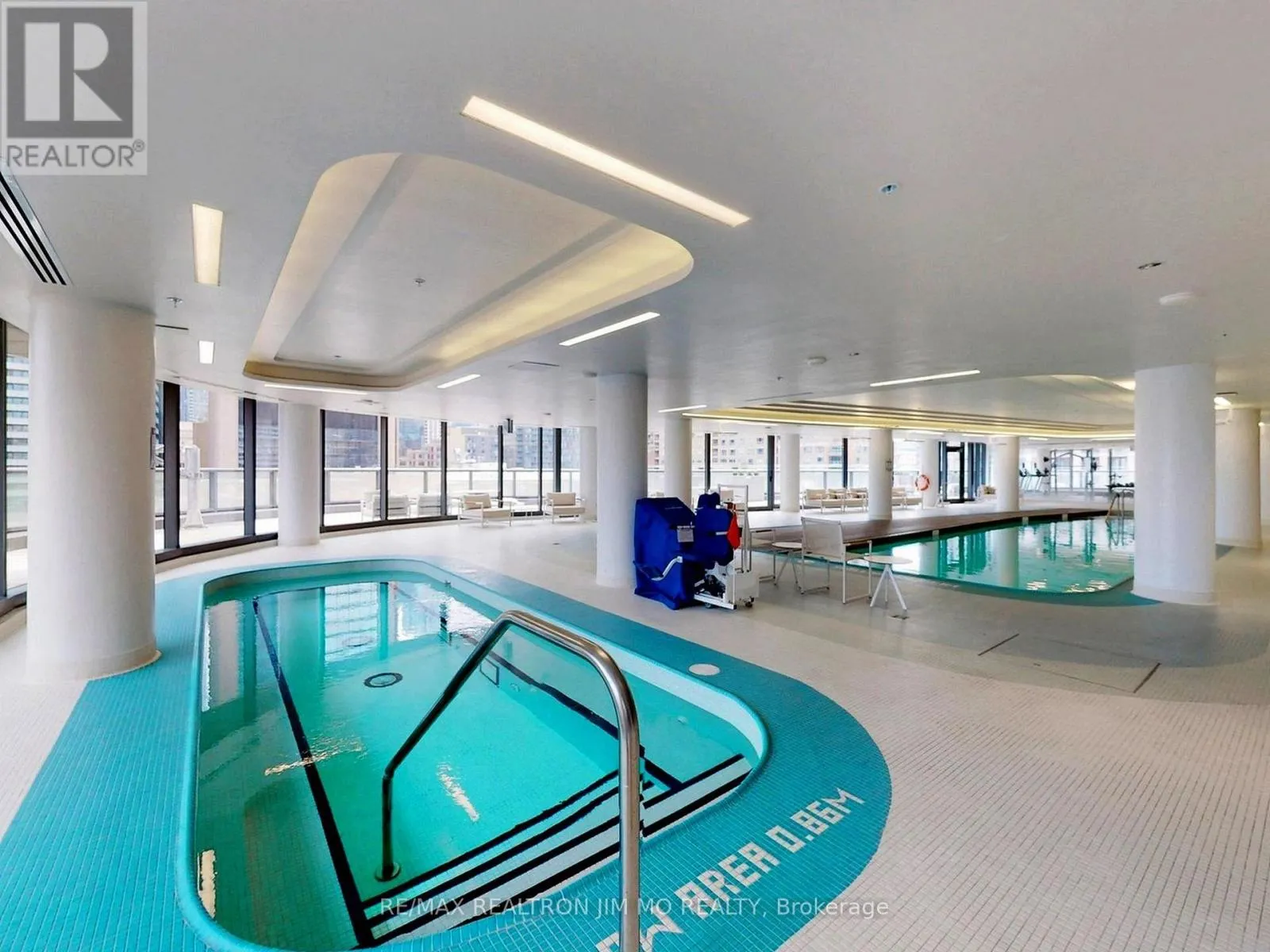 1208 - 11 WELLESLEY STREET W