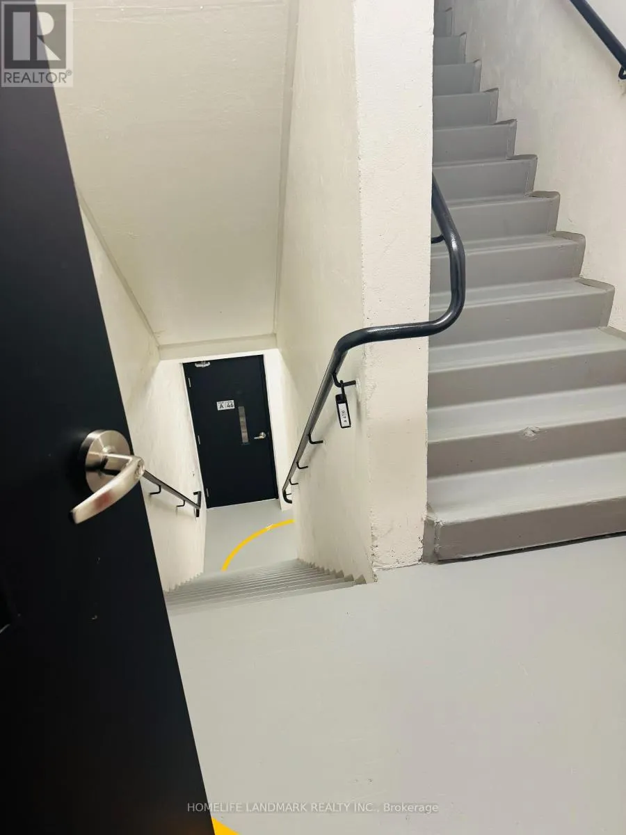 4710 - 1 YORKVILLE AVENUE