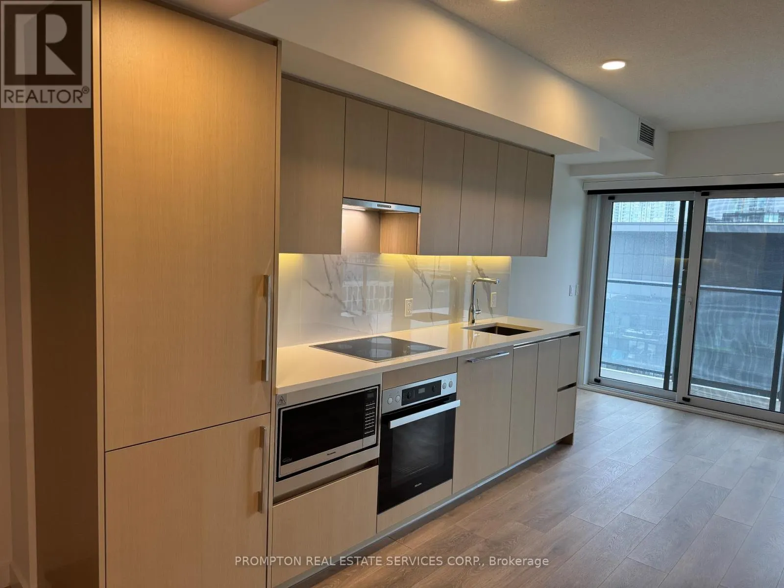 2002 - 3 CONCORD CITYPLACE WAY