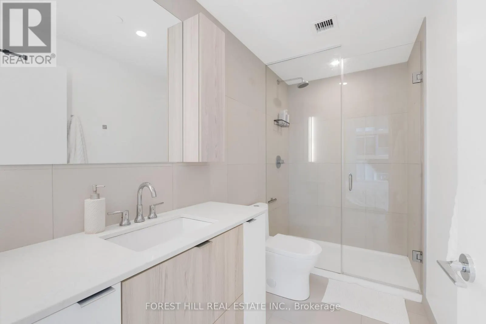 1910 - 35 MERCER STREET