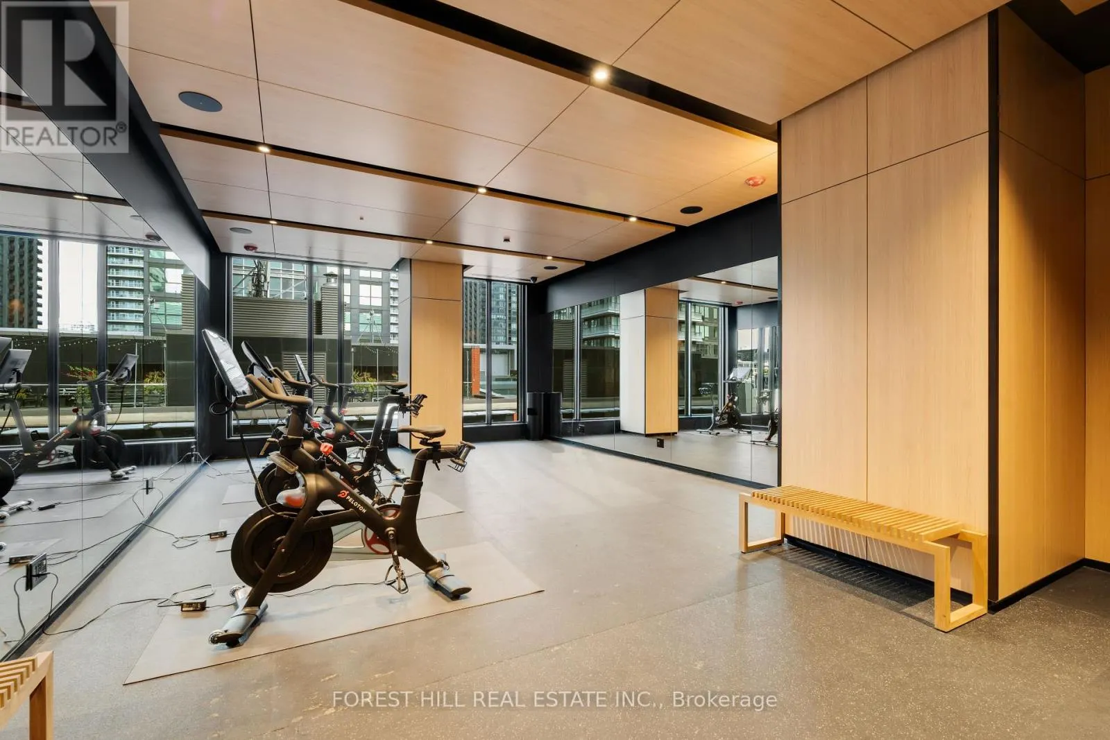 1910 - 35 MERCER STREET