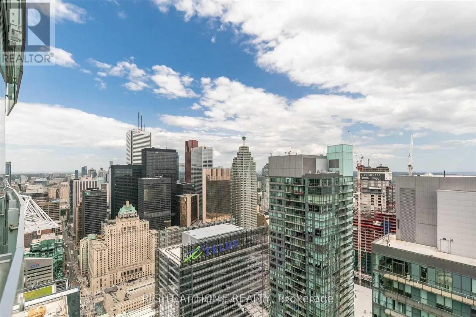 5512 - 14 YORK STREET