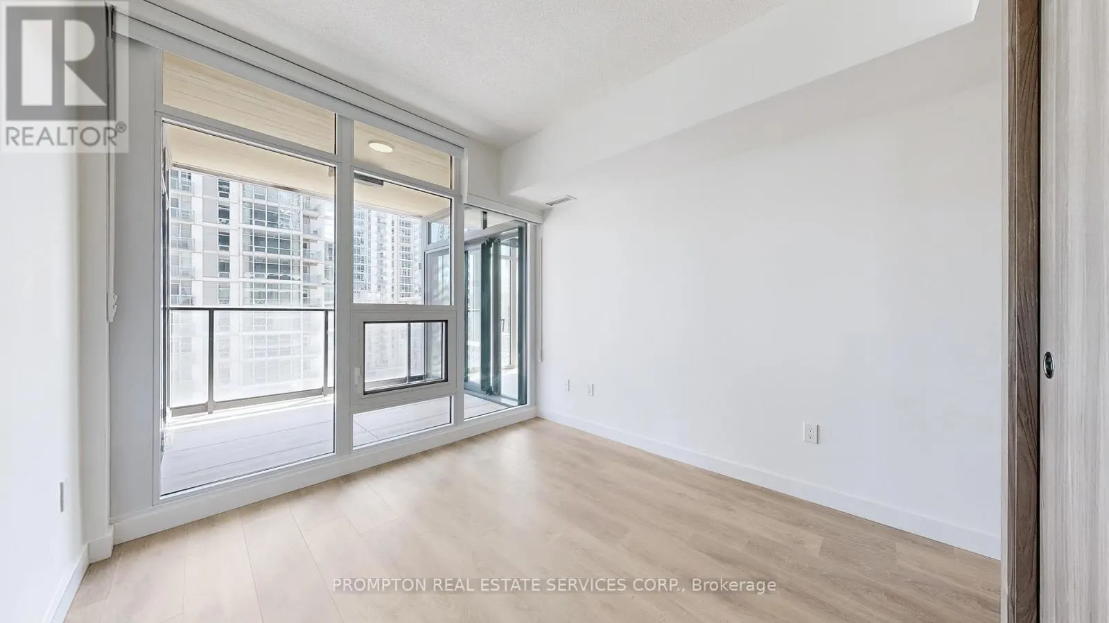 515 - 1 CONCORD CITYPLACE WAY