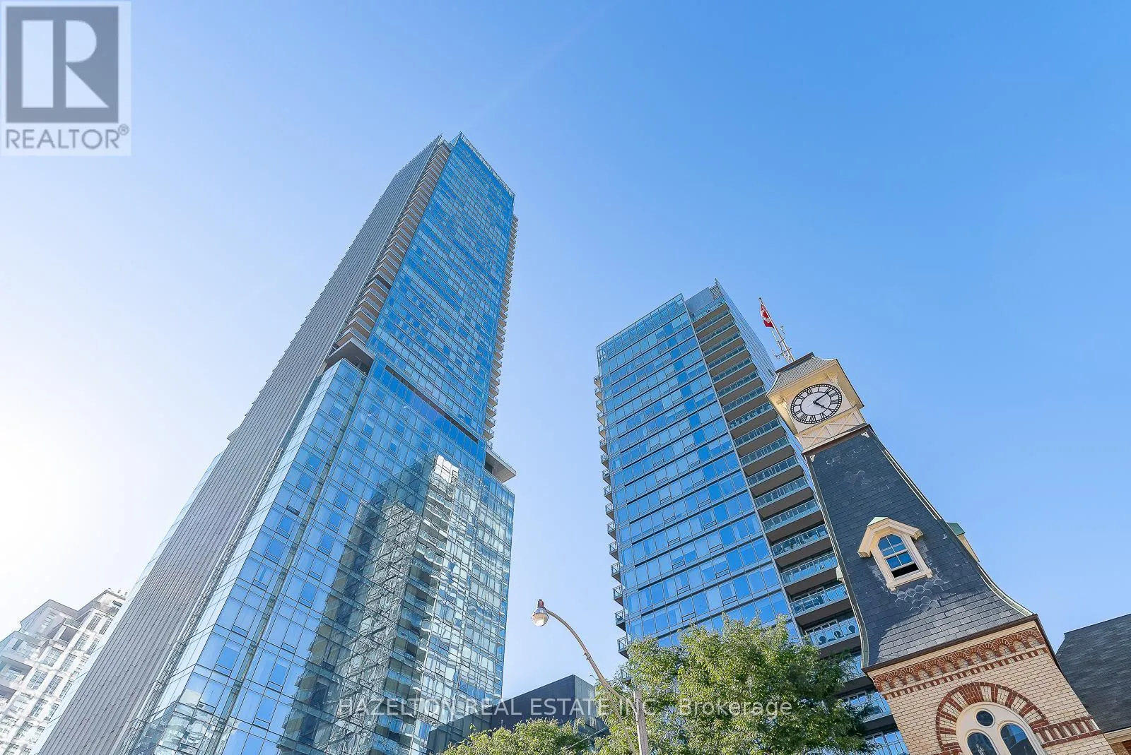 4802 - 50 YORKVILLE AVENUE