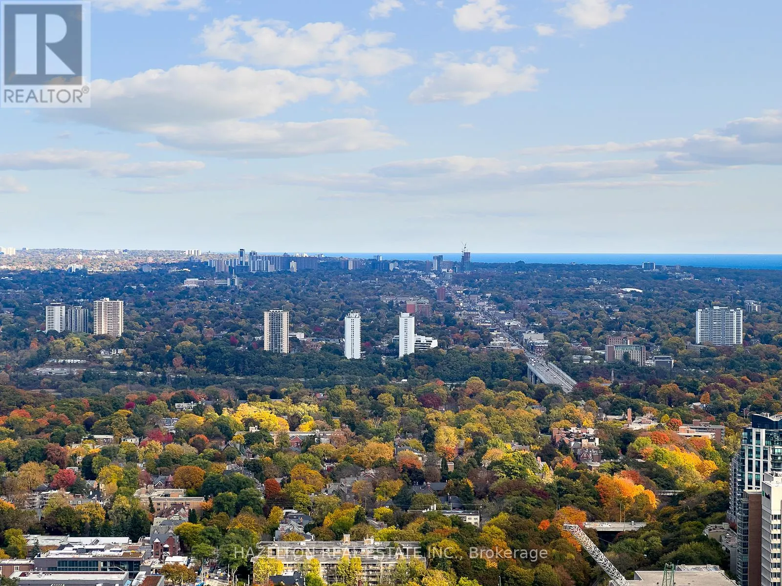 4802 - 50 YORKVILLE AVENUE