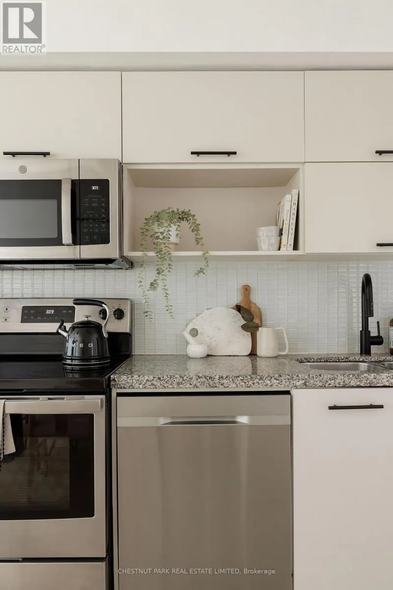 501 - 21 NELSON STREET