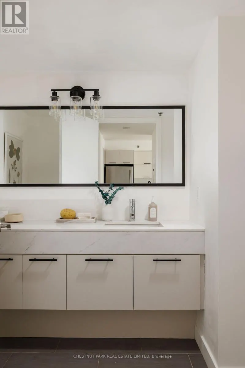 501 - 21 NELSON STREET