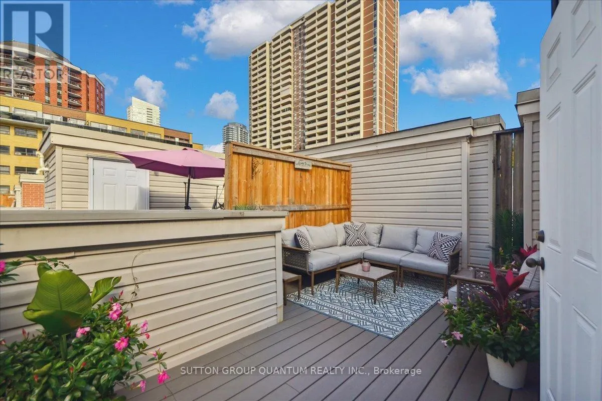 378 - 415 JARVIS STREET