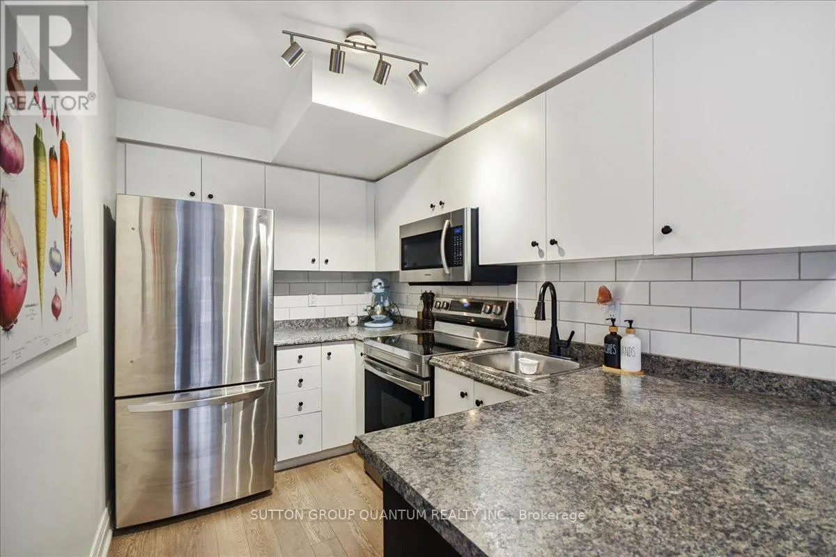 378 - 415 JARVIS STREET