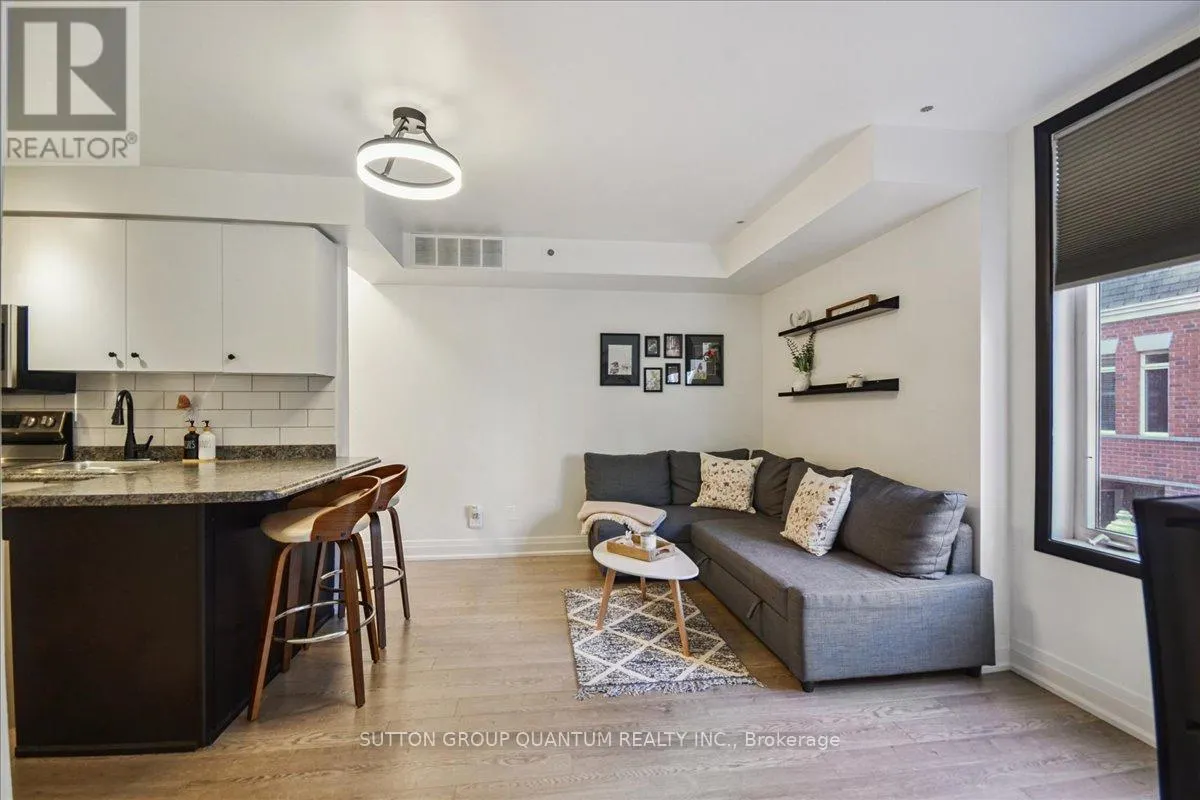 378 - 415 JARVIS STREET