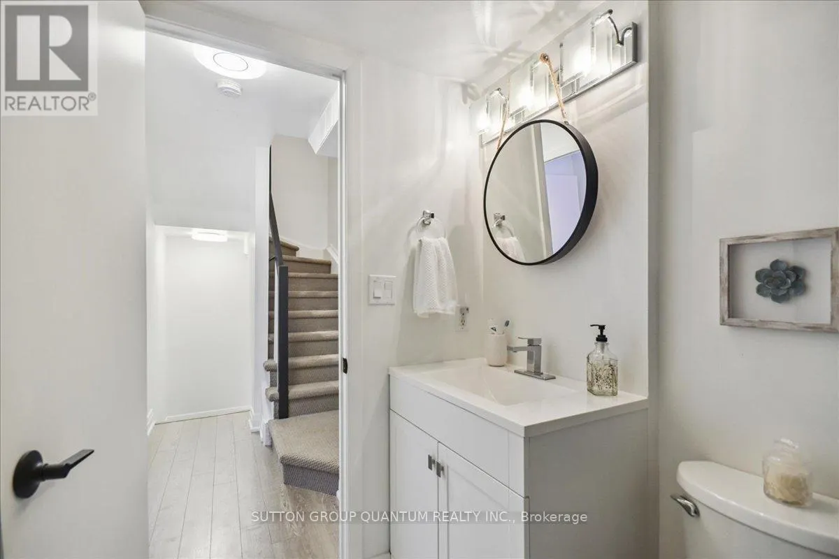 378 - 415 JARVIS STREET