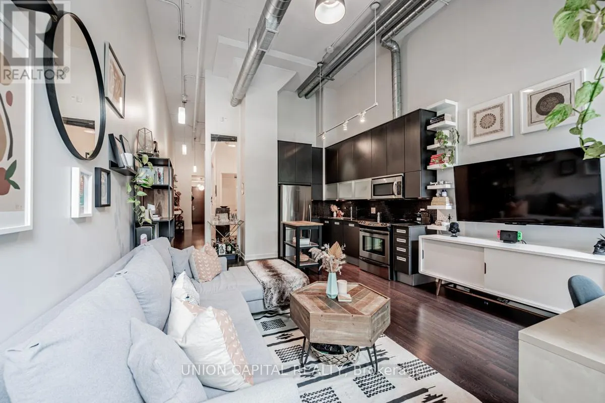 113 - 380 MACPHERSON AVENUE