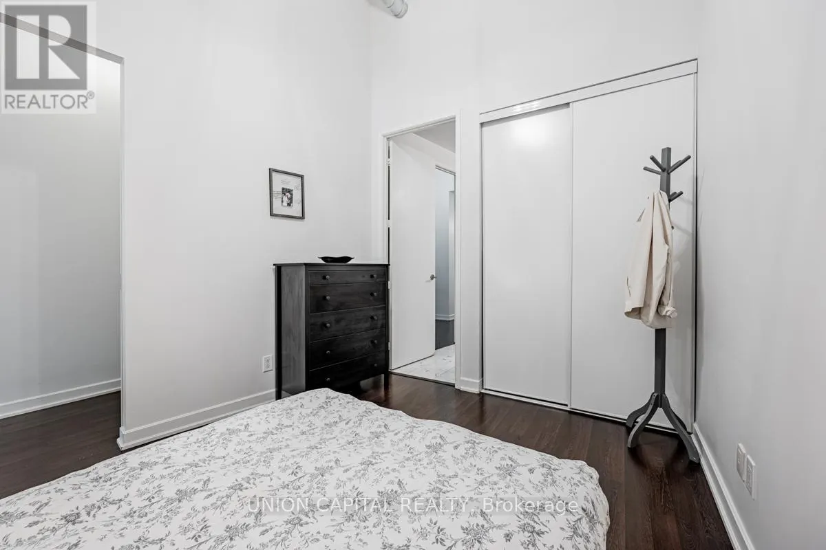 113 - 380 MACPHERSON AVENUE