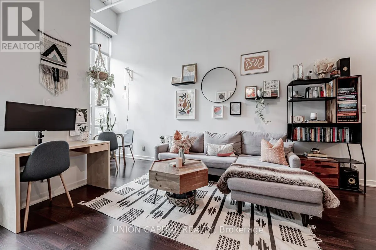 113 - 380 MACPHERSON AVENUE