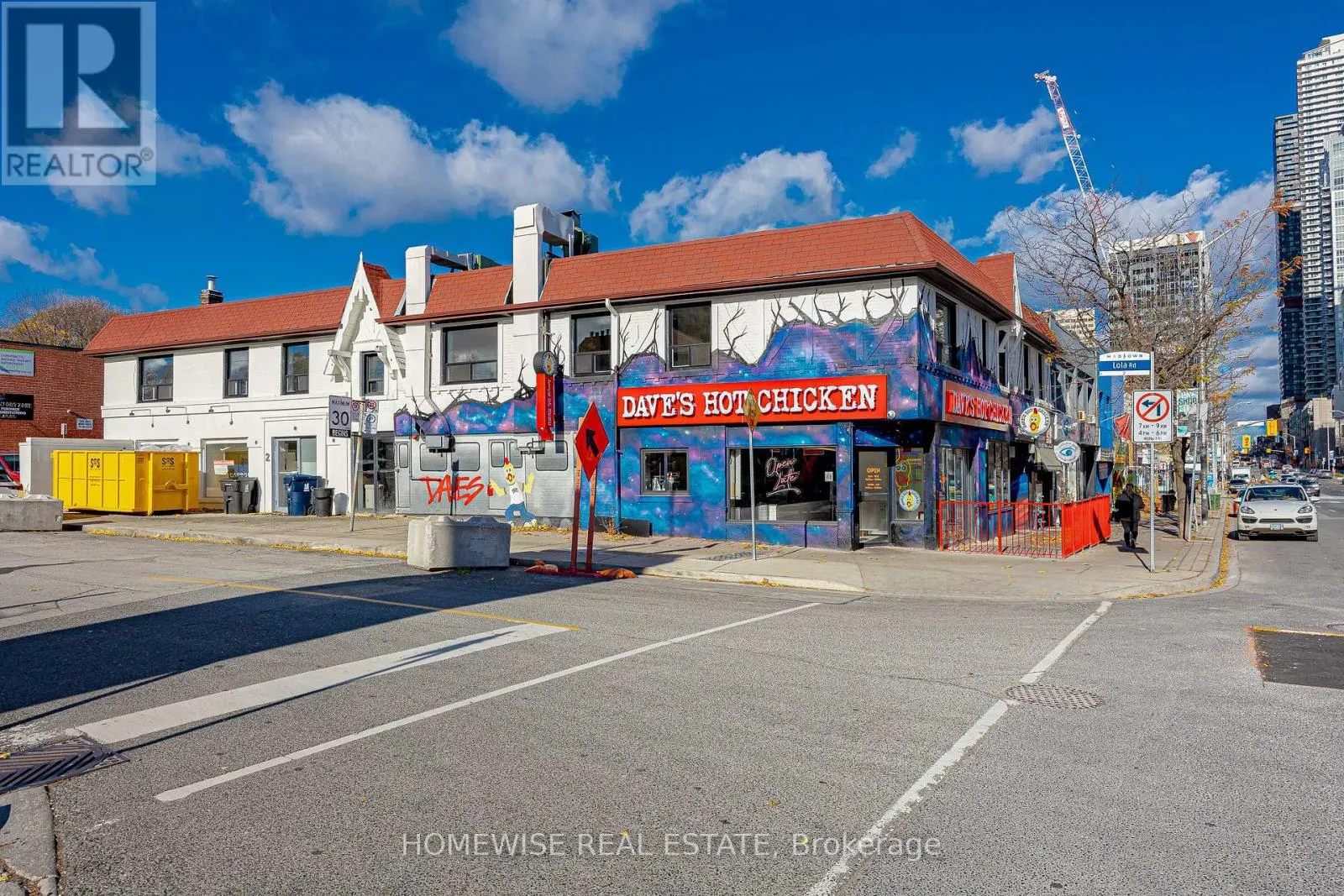 1 - 2066 YONGE STREET