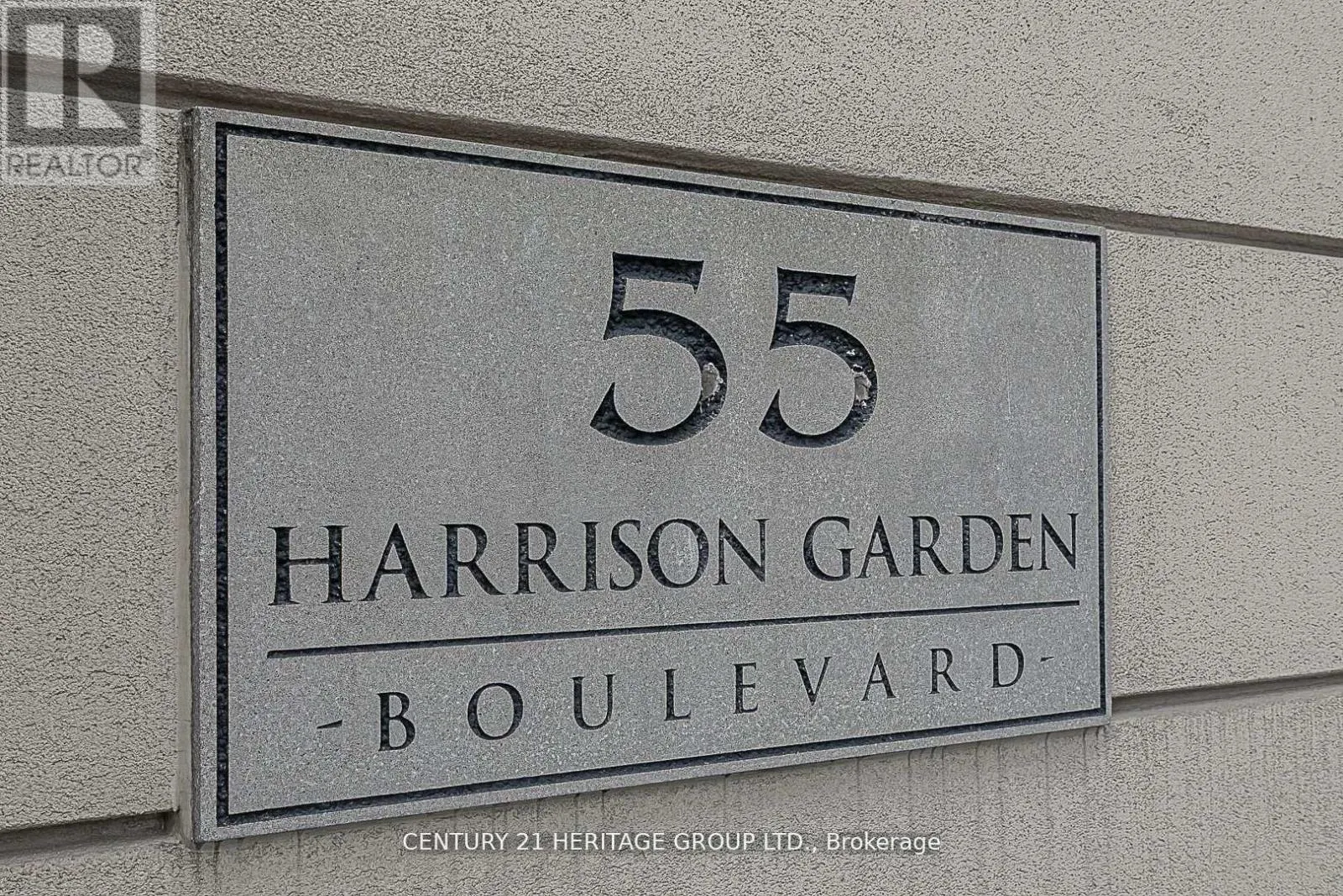 407 - 55 HARRISON GARDEN BOULEVARD S