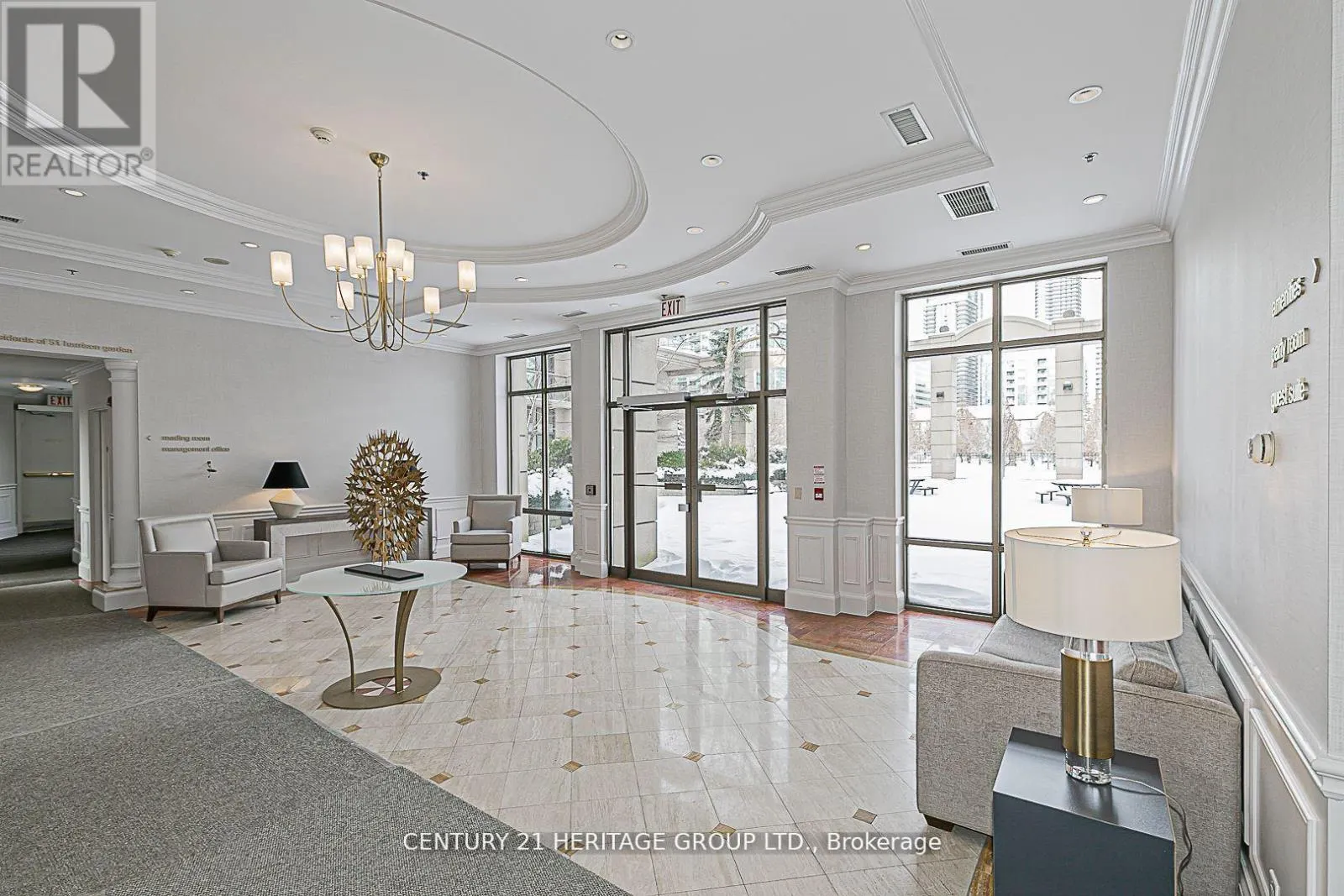 407 - 55 HARRISON GARDEN BOULEVARD S