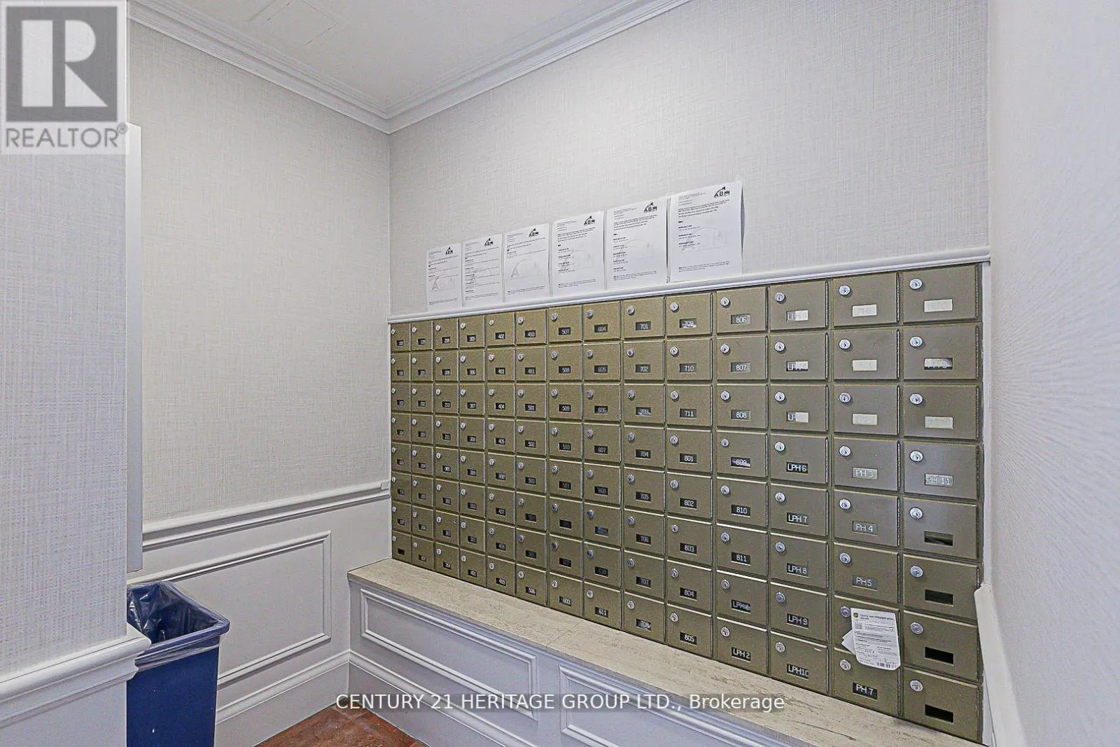 407 - 55 HARRISON GARDEN BOULEVARD S