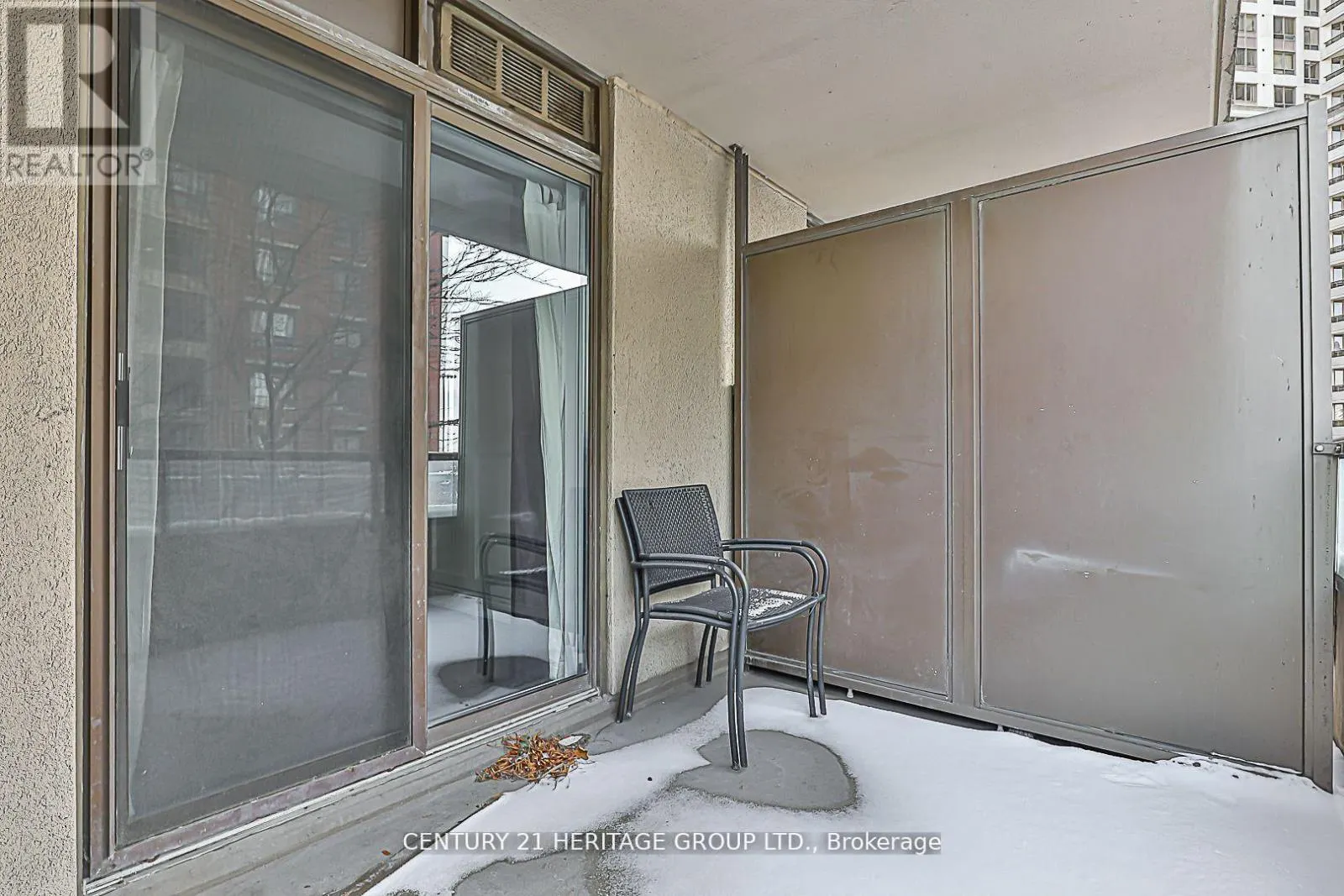 407 - 55 HARRISON GARDEN BOULEVARD S