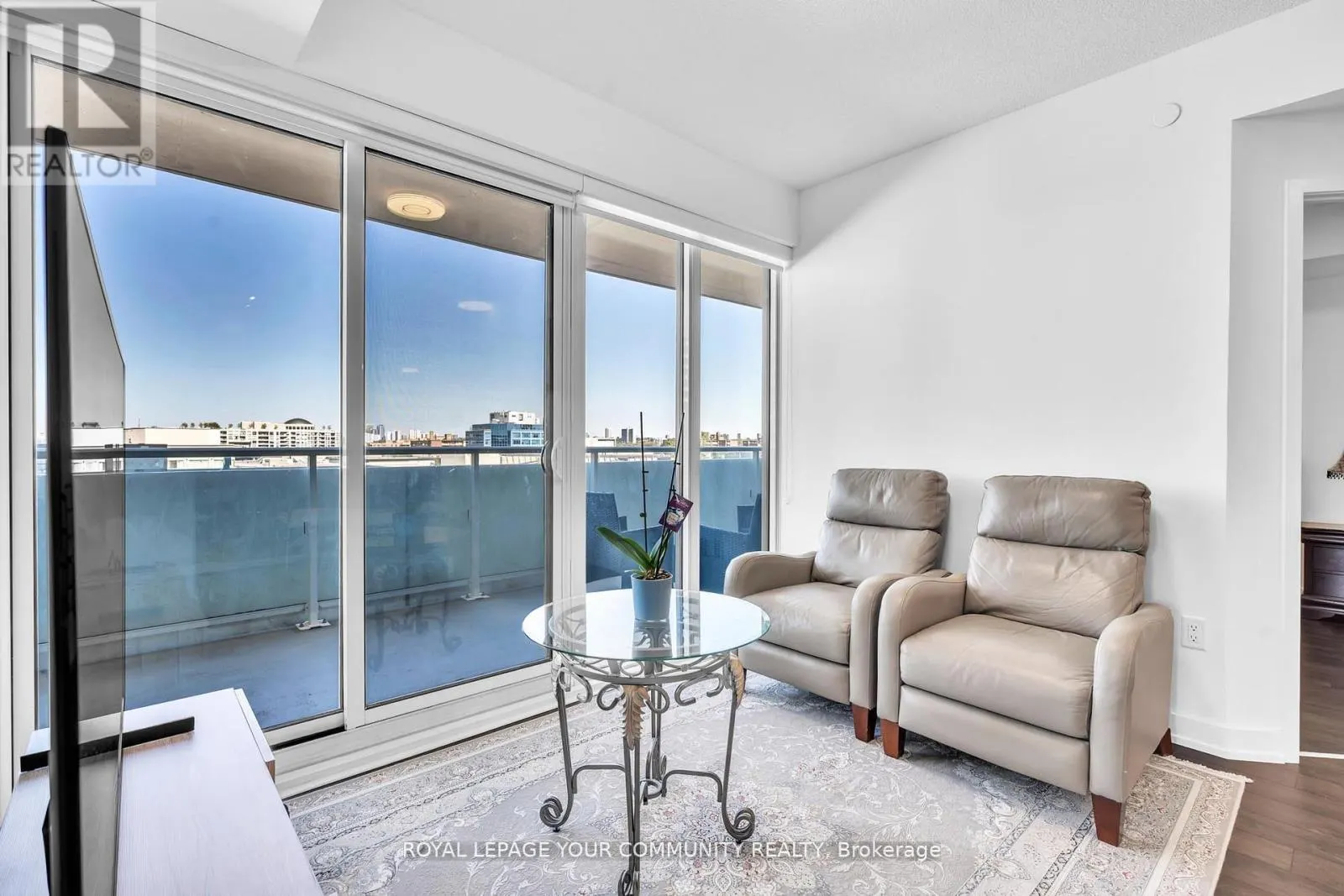 317 - 50 O'NEIL ROAD