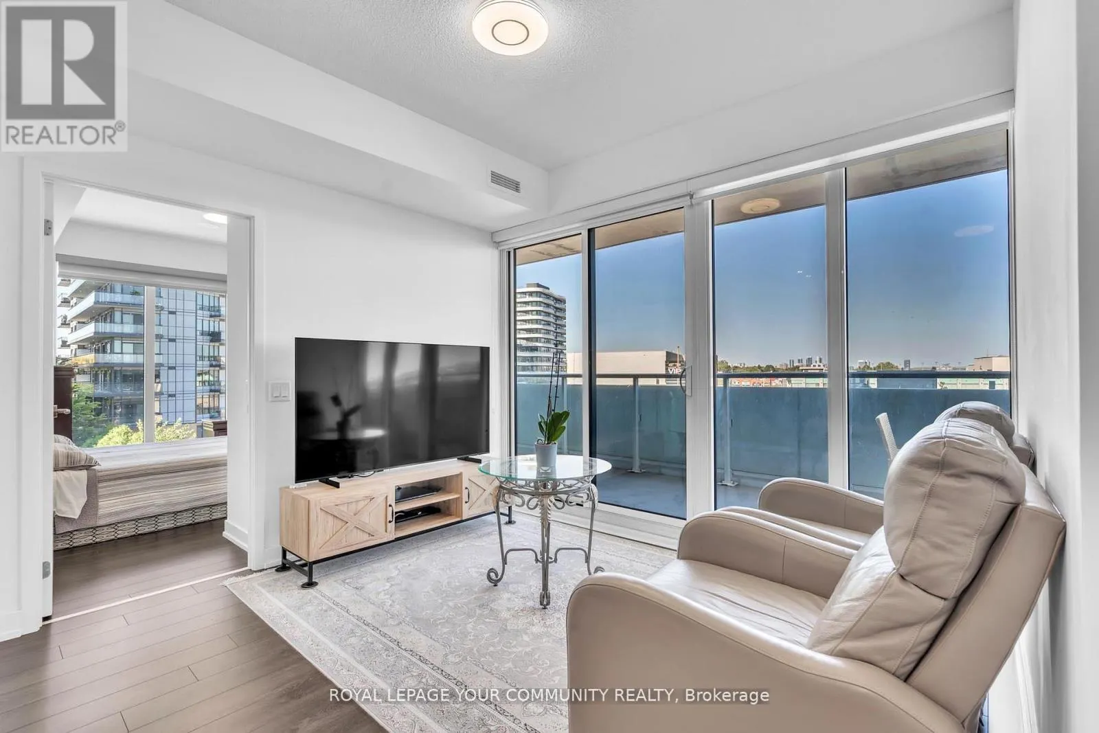 317 - 50 O'NEIL ROAD