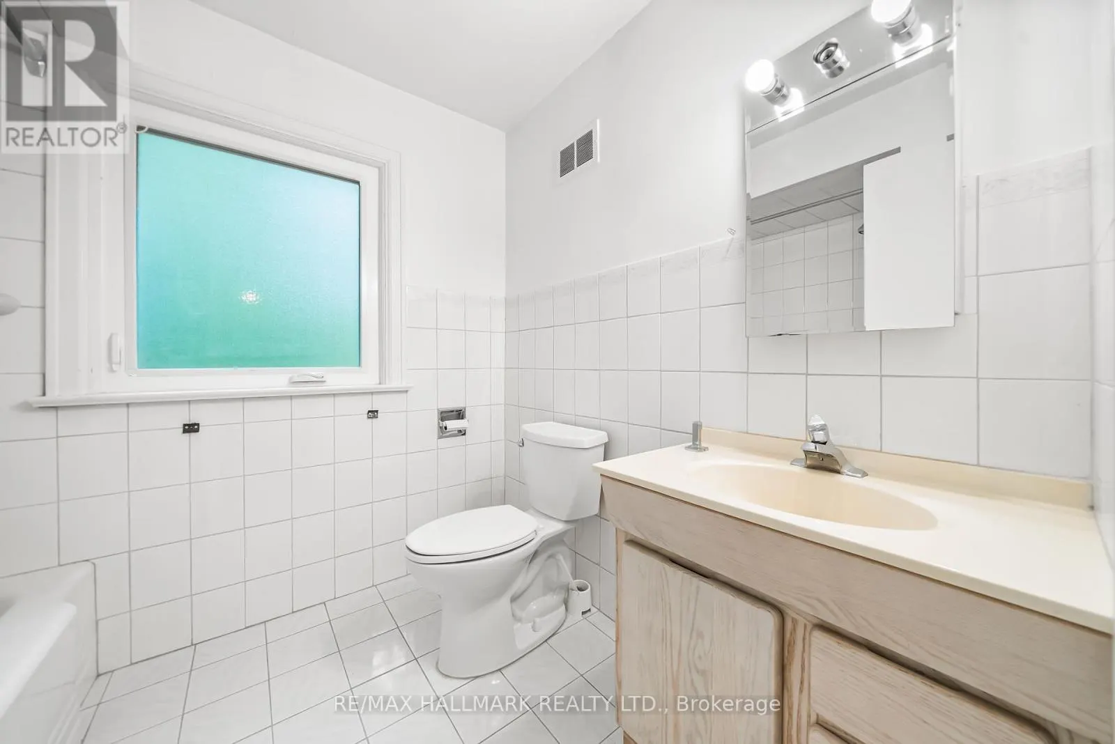 344 SPRING GARDEN AVENUE