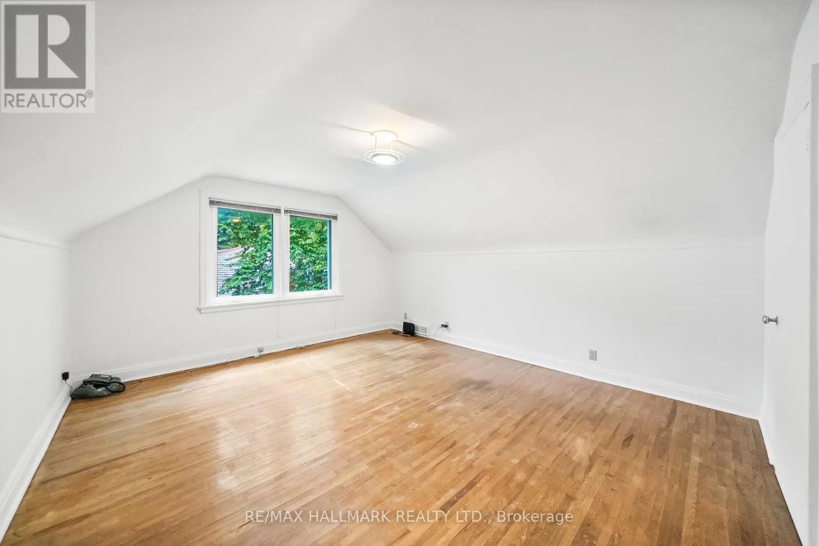 344 SPRING GARDEN AVENUE