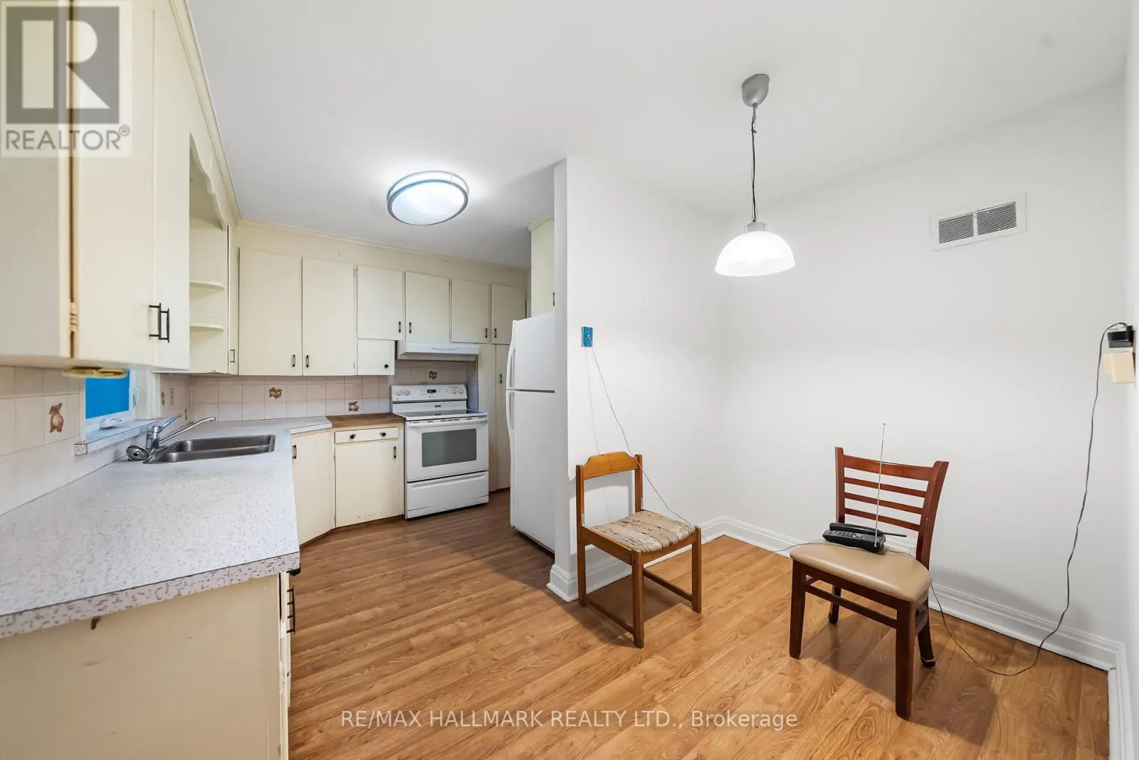 344 SPRING GARDEN AVENUE