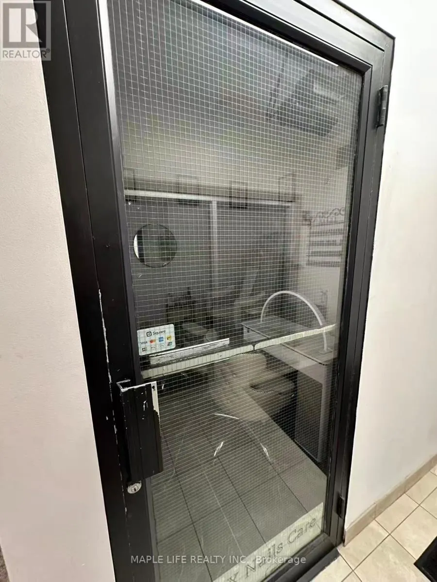 #109 - 901 YONGE STREET