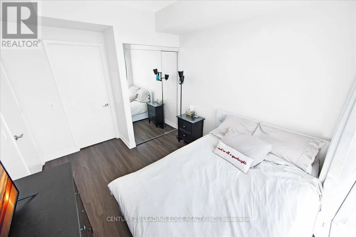 1401 - 10 DEERLICK COURT