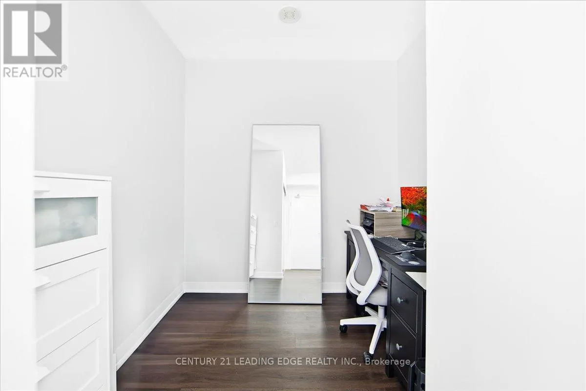 1401 - 10 DEERLICK COURT