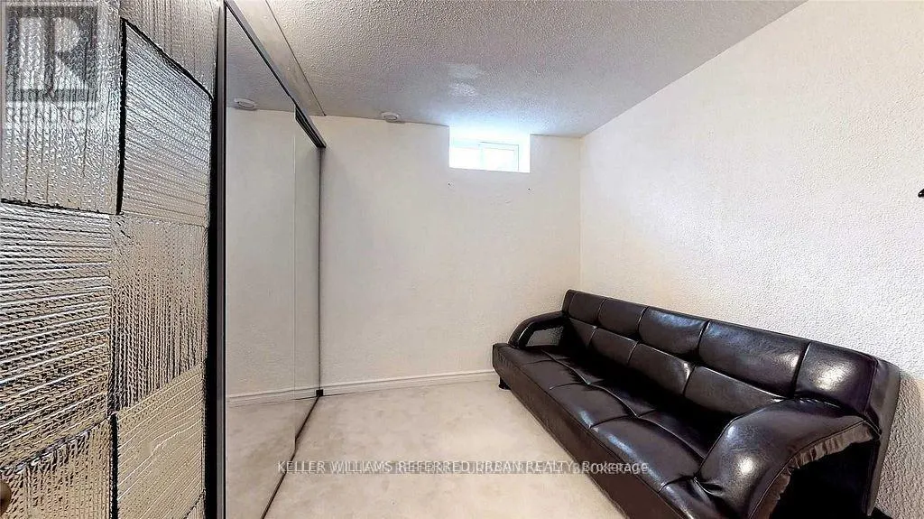 LOWER - 3 ROBERT HICKS DRIVE