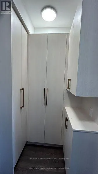 PH25 - 591 SHEPPARD AVENUE E