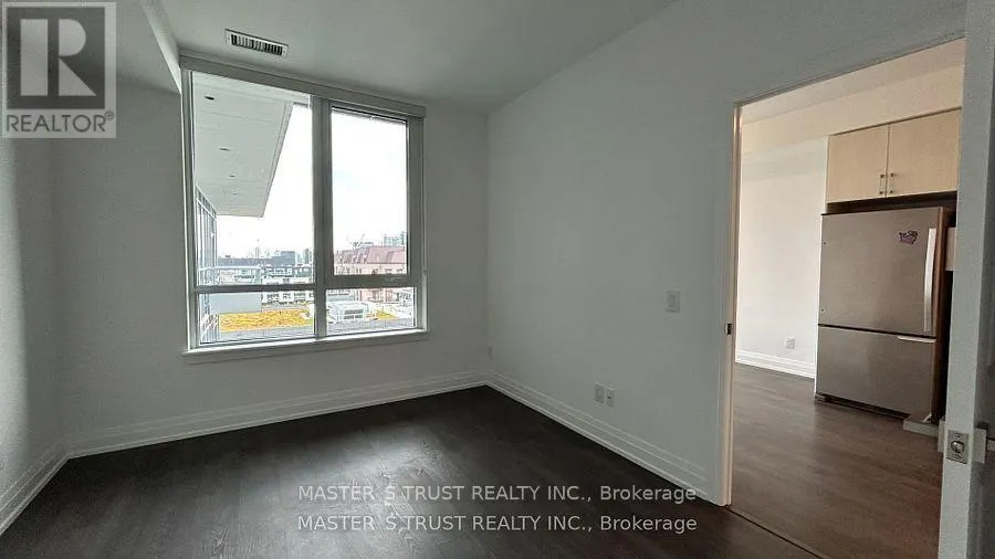 PH25 - 591 SHEPPARD AVENUE E