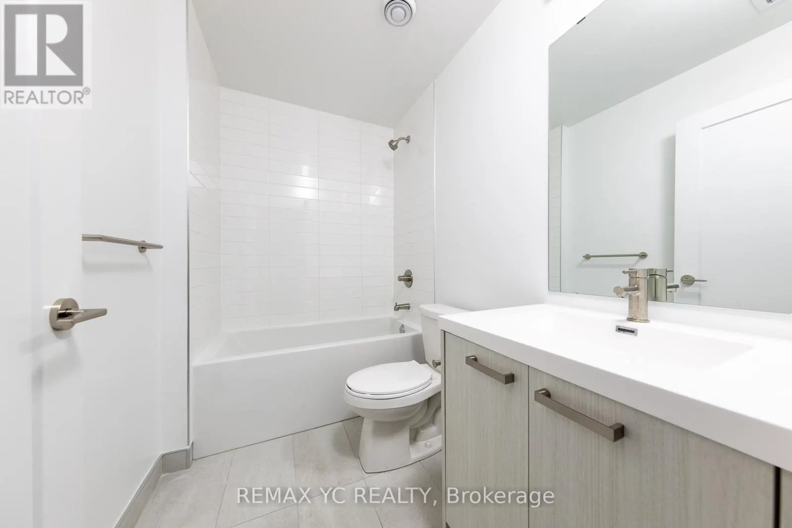 1502 - 20 SOUDAN AVENUE