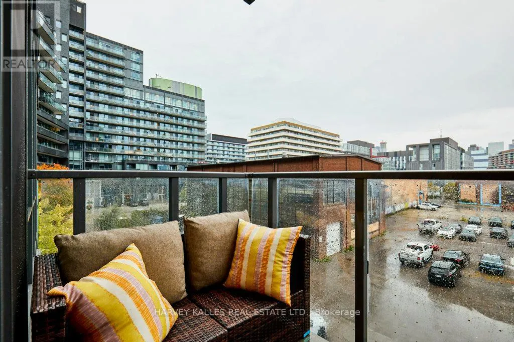 N204 - 120 BAYVIEW AVENUE