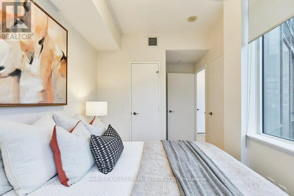 N204 - 120 BAYVIEW AVENUE