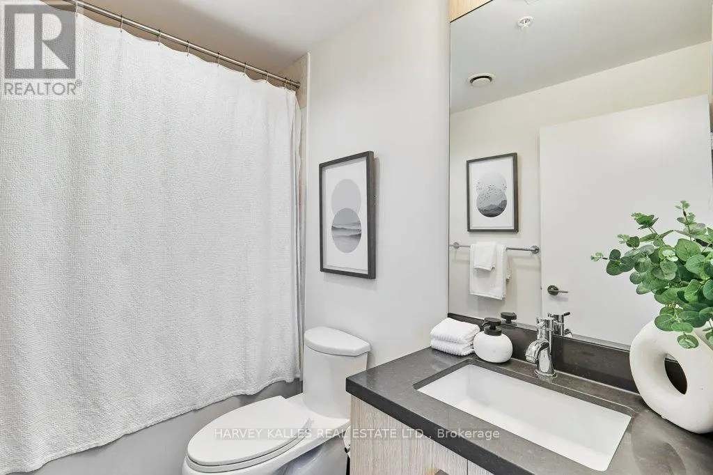 N204 - 120 BAYVIEW AVENUE