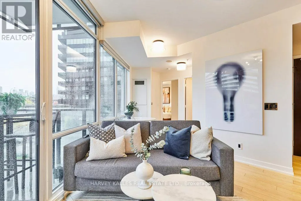 N204 - 120 BAYVIEW AVENUE